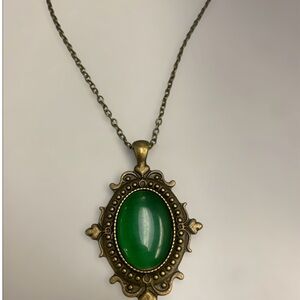 Vintage Green Pendant Necklace